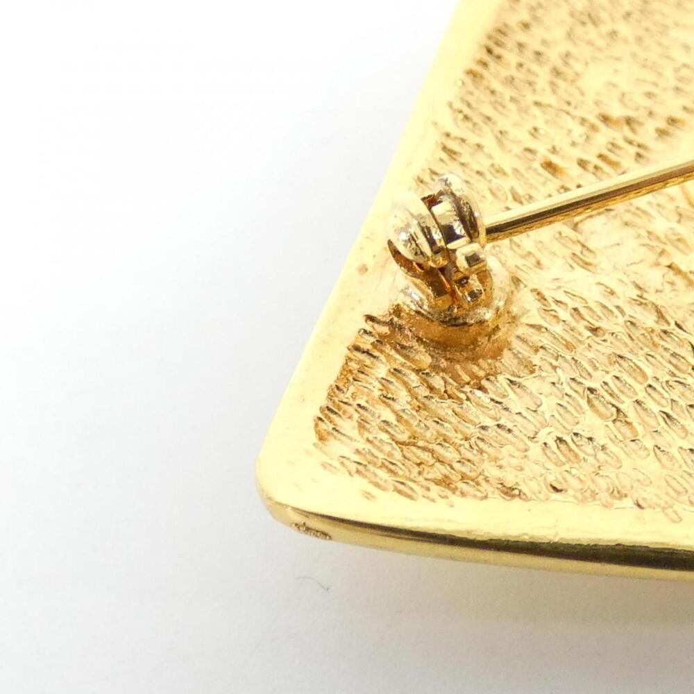 CHANEL Authentic Gold Brooch - Picture 6 of 7